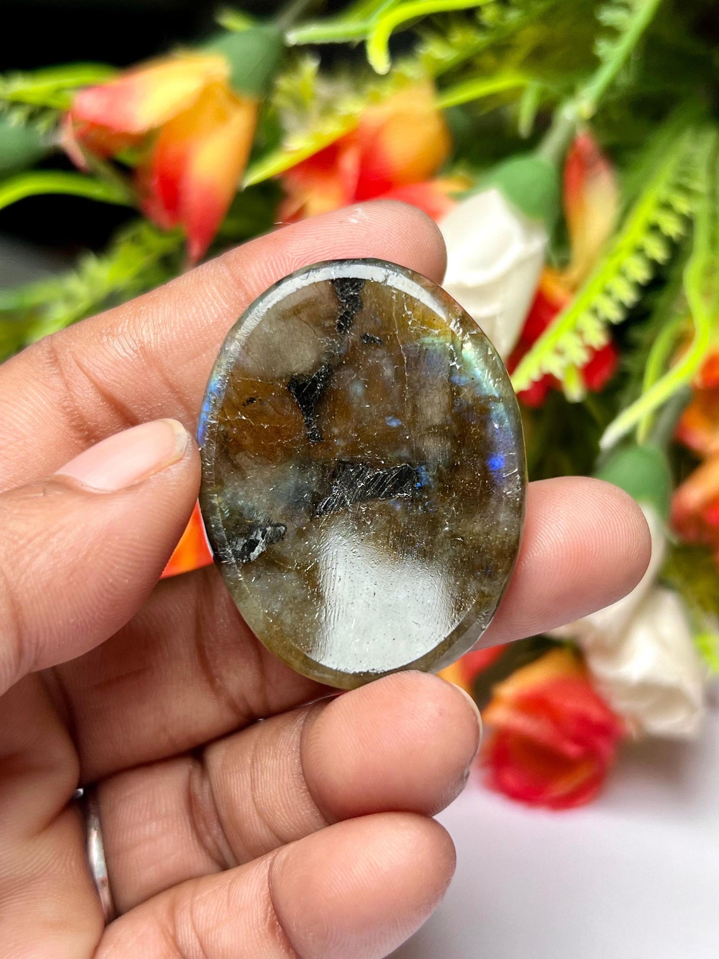 Labradorite Worry Stone – Crystal Worry Stone – Pocket Stone – Healing Crystal - 4.5x3.5cm