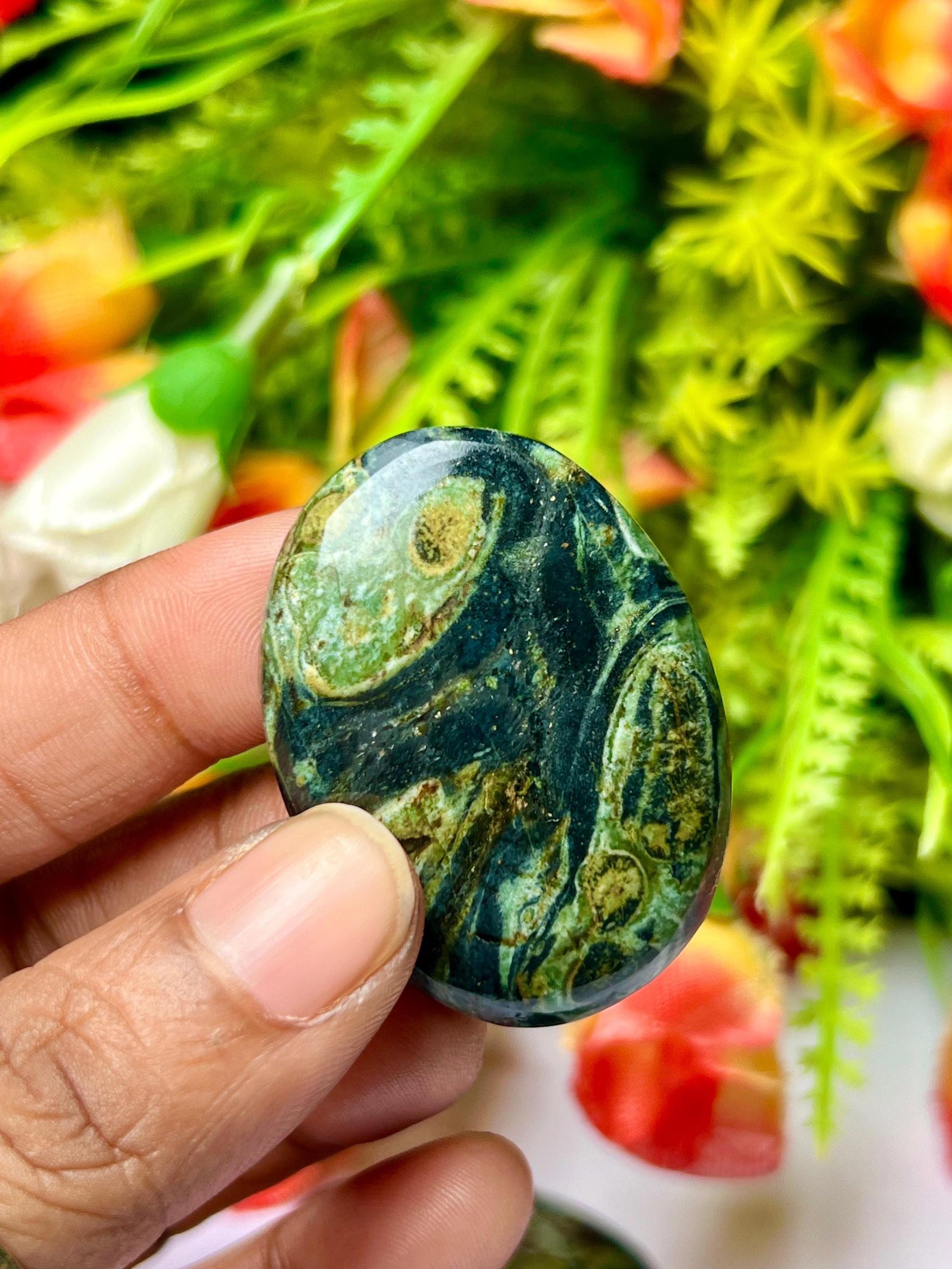 Kambaba Jasper Green Stromatolite Crocodile Jasper Galaxy Jasper, Amphibianite Stone Worry Stone – Pocket Stone – Thumb Stone One (1) Piece