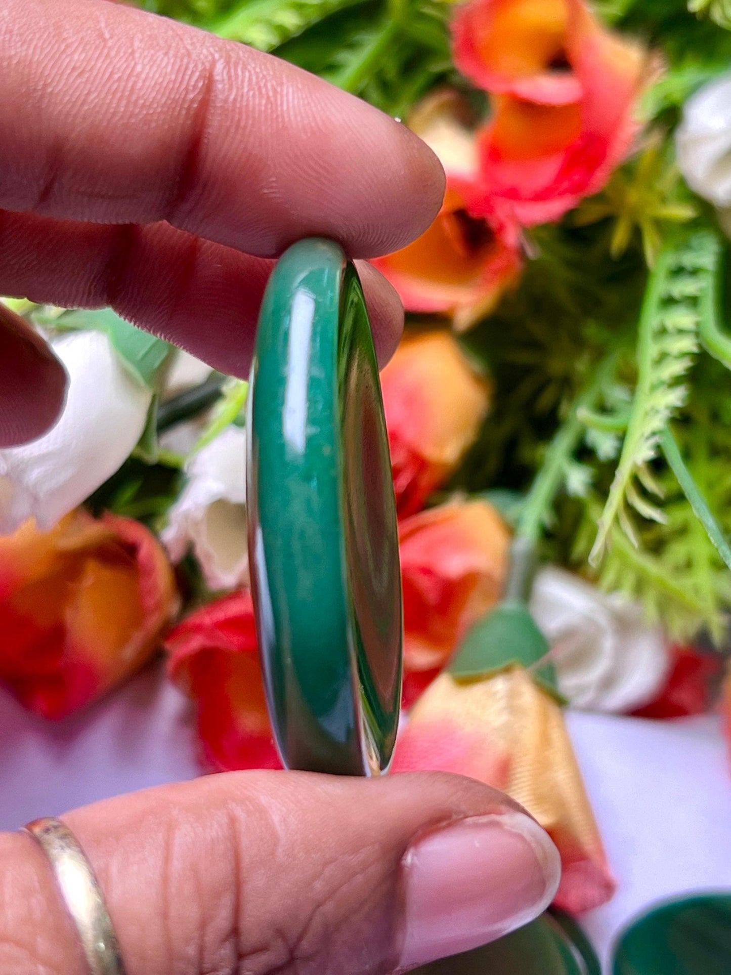 Green Jade Stone Worry Stone – Crystal Worry Stone – Pocket Stone – Healing Crystal - 4cmx3cm Thumb Stone One (1) Piece