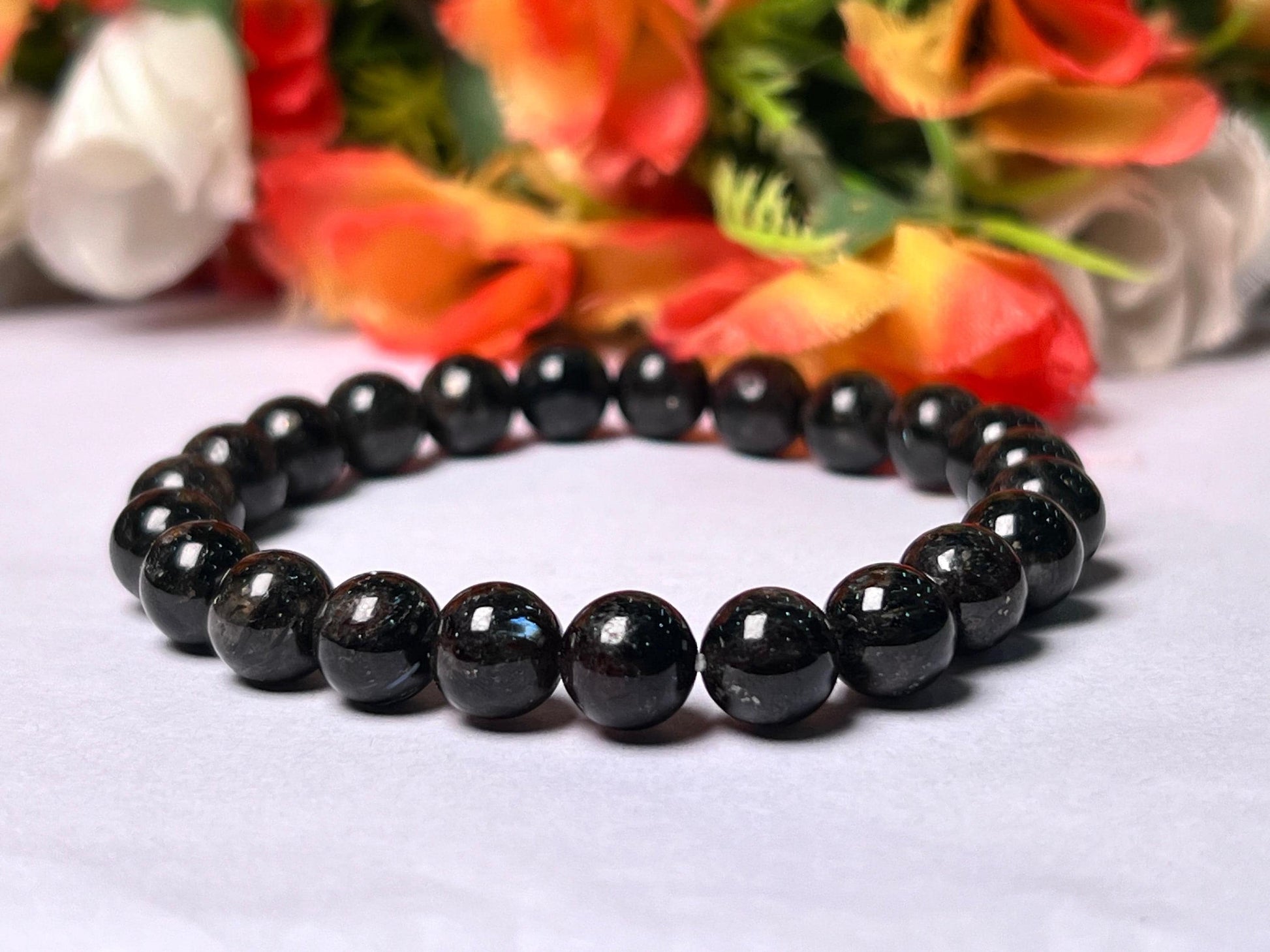 Nuummite Stone Bracelet l Stretchable Bracelet l Unisex Bracelet l 8 MM Bracelet