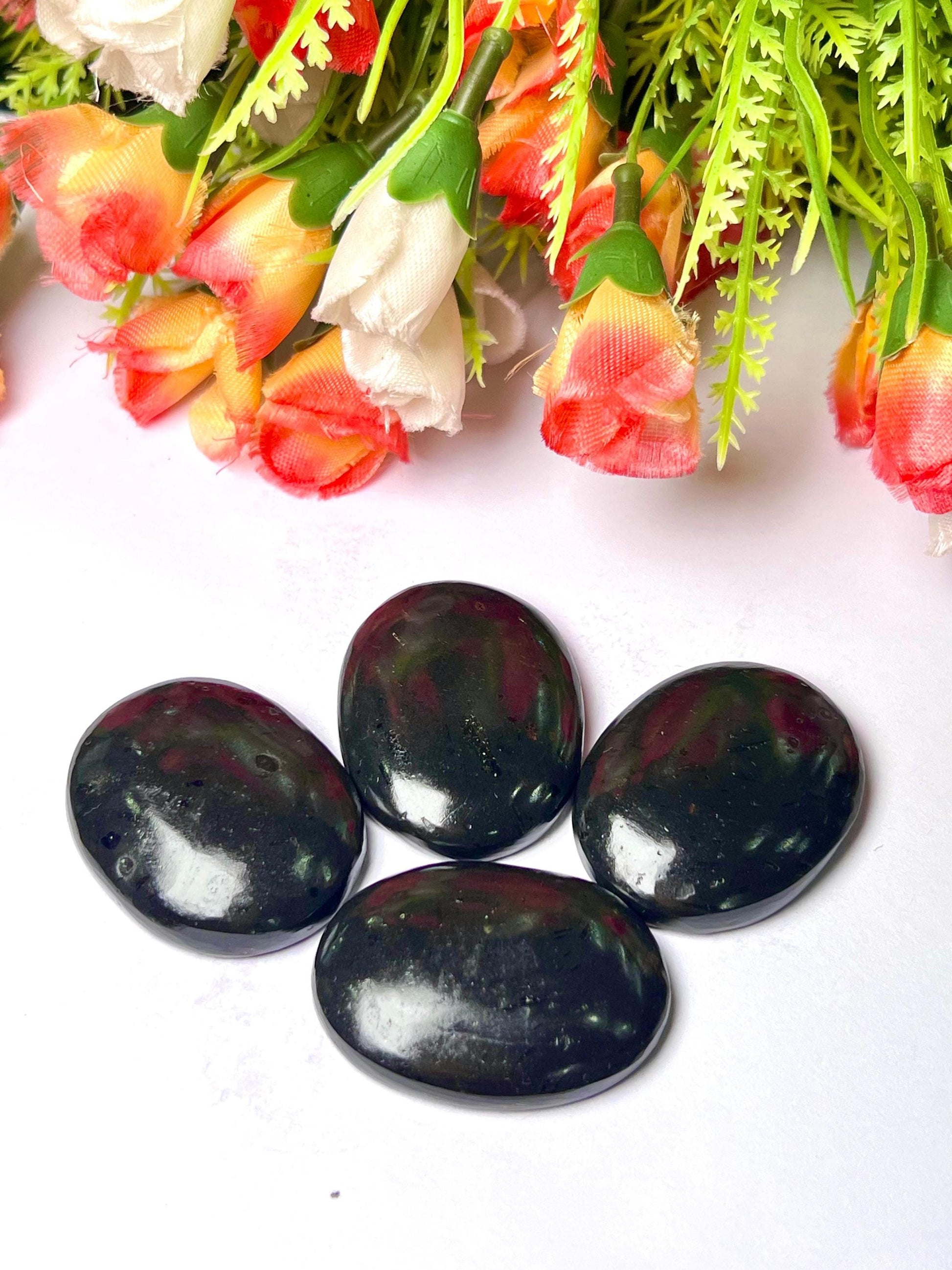 Black Tourmaline Worry Stone – Crystal Worry Stone – Pocket Stone – Healing Crystal - 4.5x3.5cm