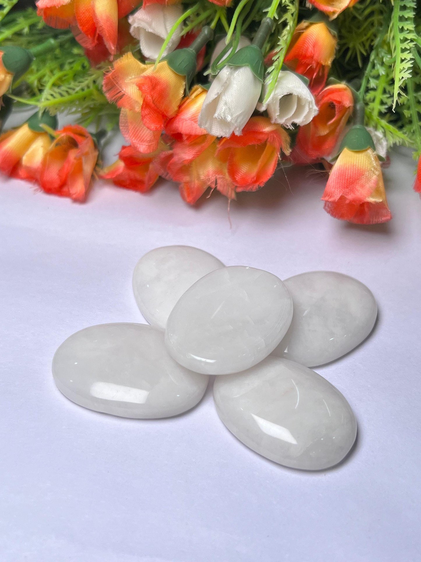 White Agate Worry Stone – Crystal Worry Stone – Pocket Stone – Healing Crystal - 4.5x3.5cm