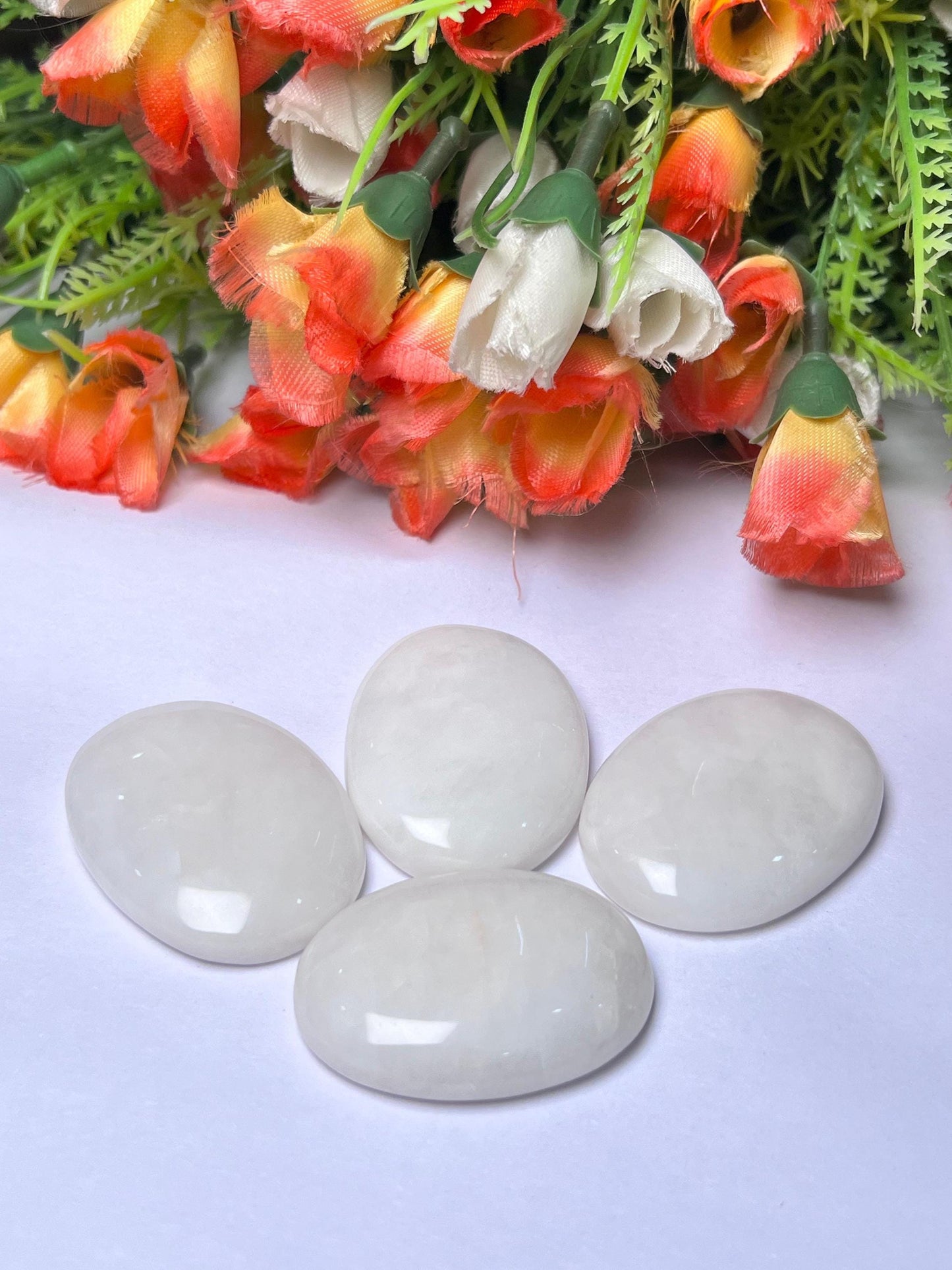 White Agate Worry Stone – Crystal Worry Stone – Pocket Stone – Healing Crystal - 4.5x3.5cm