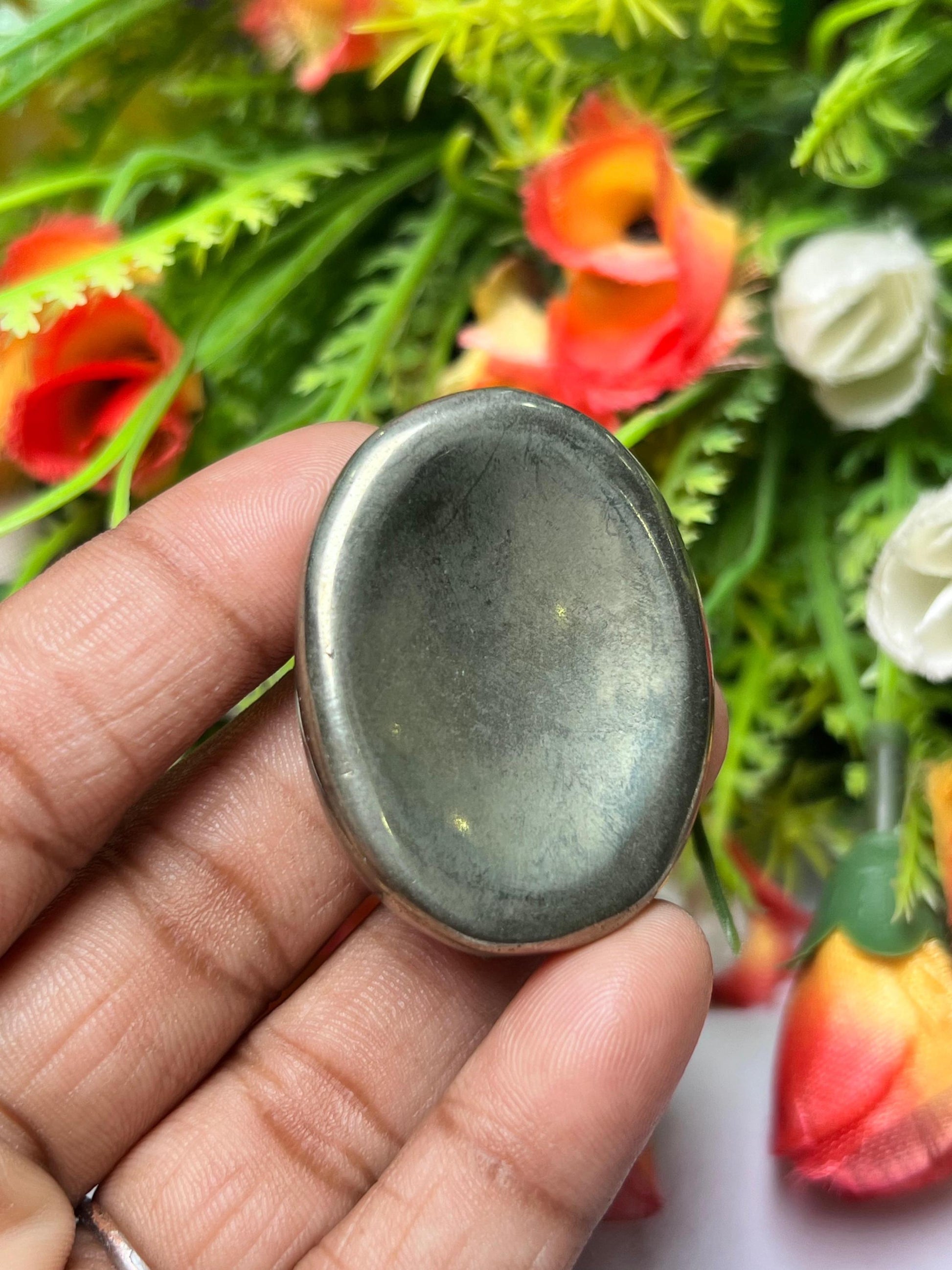 Pyrite Worry Stone – Crystal Worry Stone – Pocket Stone – Healing Crystal - 4.5x3.5cm