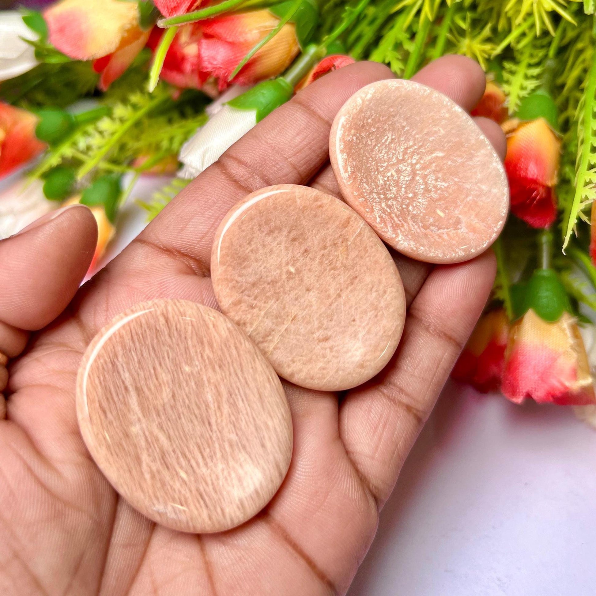 Peach Moonstone Worry Stone – Crystal Worry Stone – Pocket Stone – Healing Crystal - 4.5x3.5cm