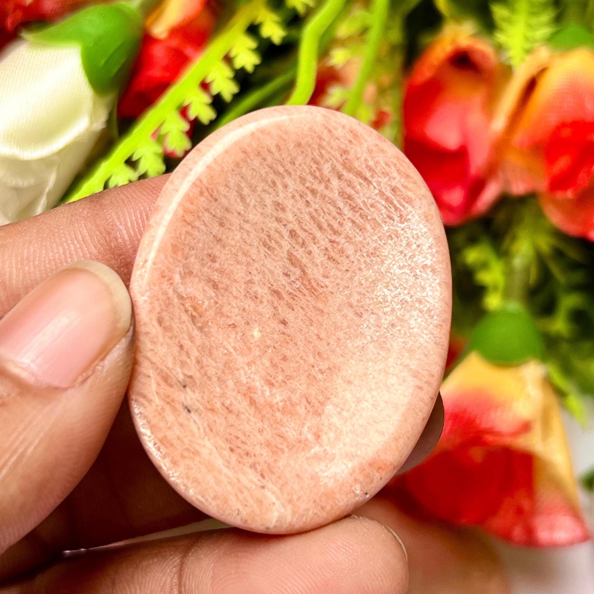 Peach Moonstone Worry Stone – Crystal Worry Stone – Pocket Stone – Healing Crystal - 4.5x3.5cm