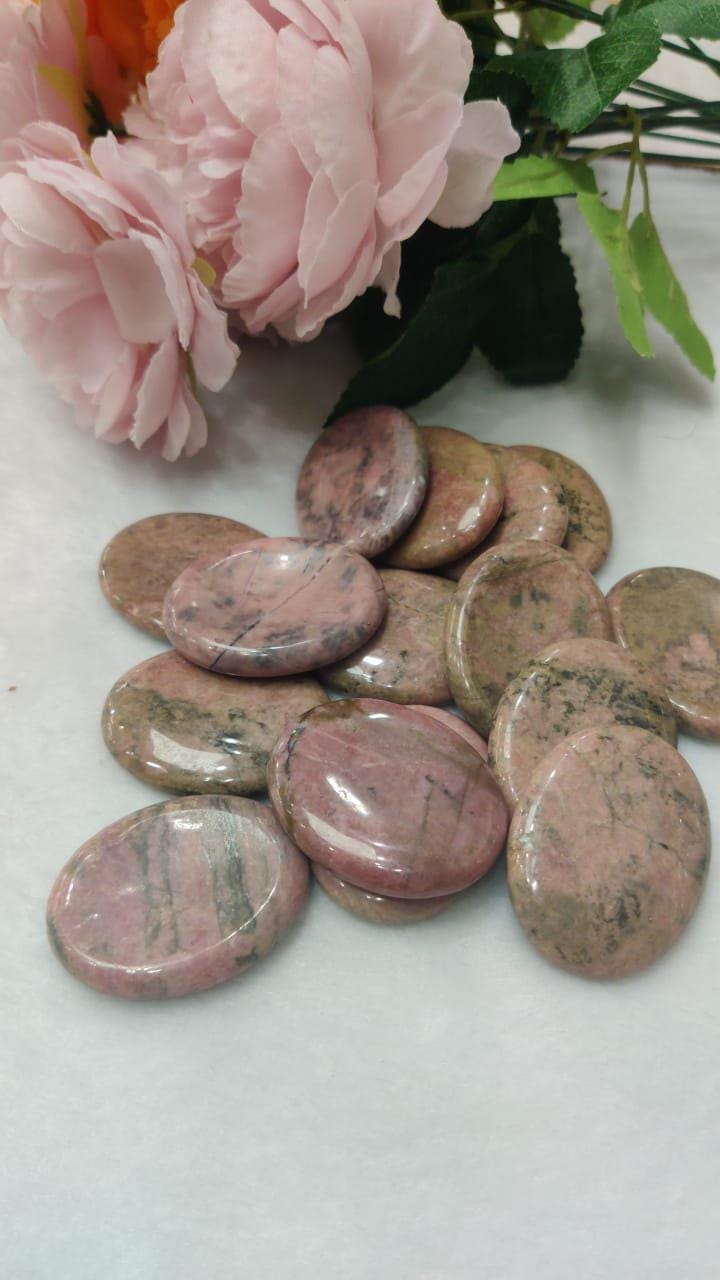 Rhodonite Worry Stone – Crystal Worry Stone – Pocket Stone – Healing Crystal - 4.5x3.5cm