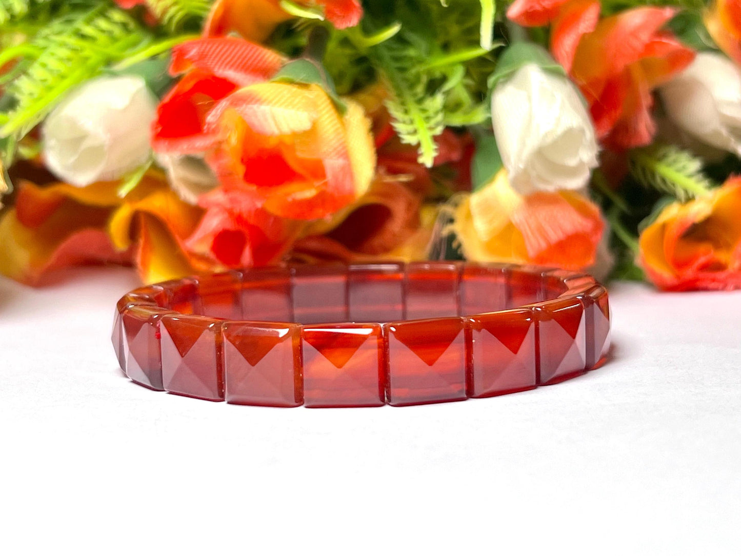 Red Onyx Stone Pyramid Shape 10 MM Bracelet