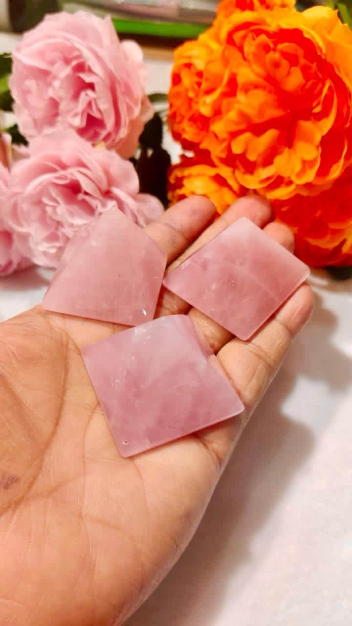 35MM Rose Quartz Gemstone Pyramid, Premium Quality 'A' Grade, Healing Crystals, Crystal Grids, Reiki