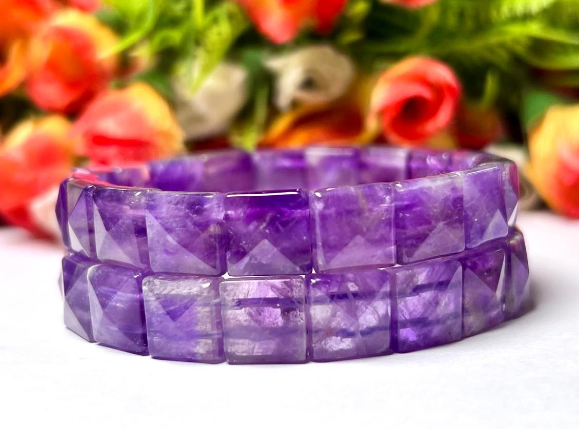 Amethyst Stone Pyramid Shape 10 MM Bracelet