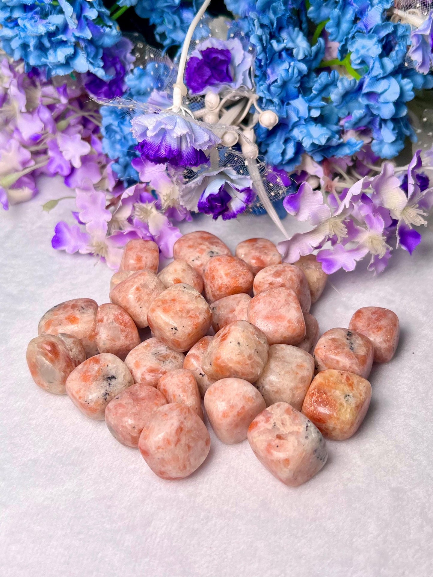 Sunstone Tumbled Stone – Spiritual Healing Crystal – Available in Packs of 1, 3, 5, and 10 Pieces (AAAAA+ Quality)