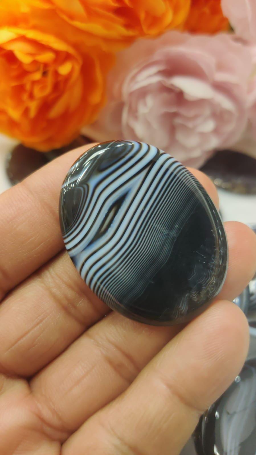 Black Sulemani Worry Stone – Crystal Worry Stone – Pocket Stone – Healing Crystal - 4.5x3.5cm