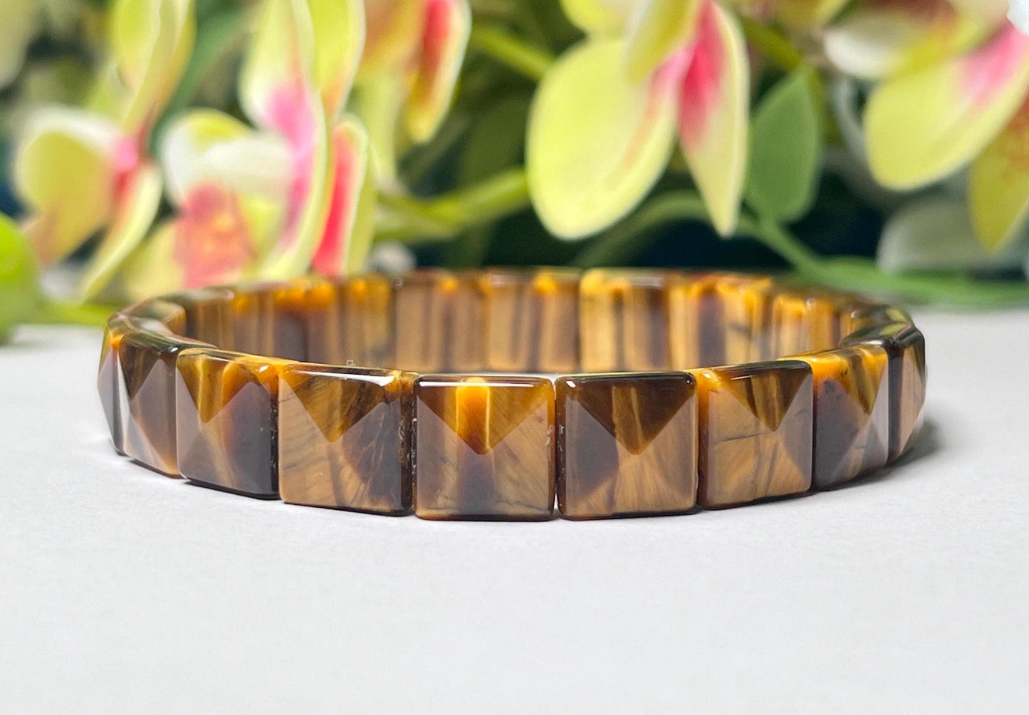 Tiger's Eye Stone Pyramid Shape 10 MM Bracelet