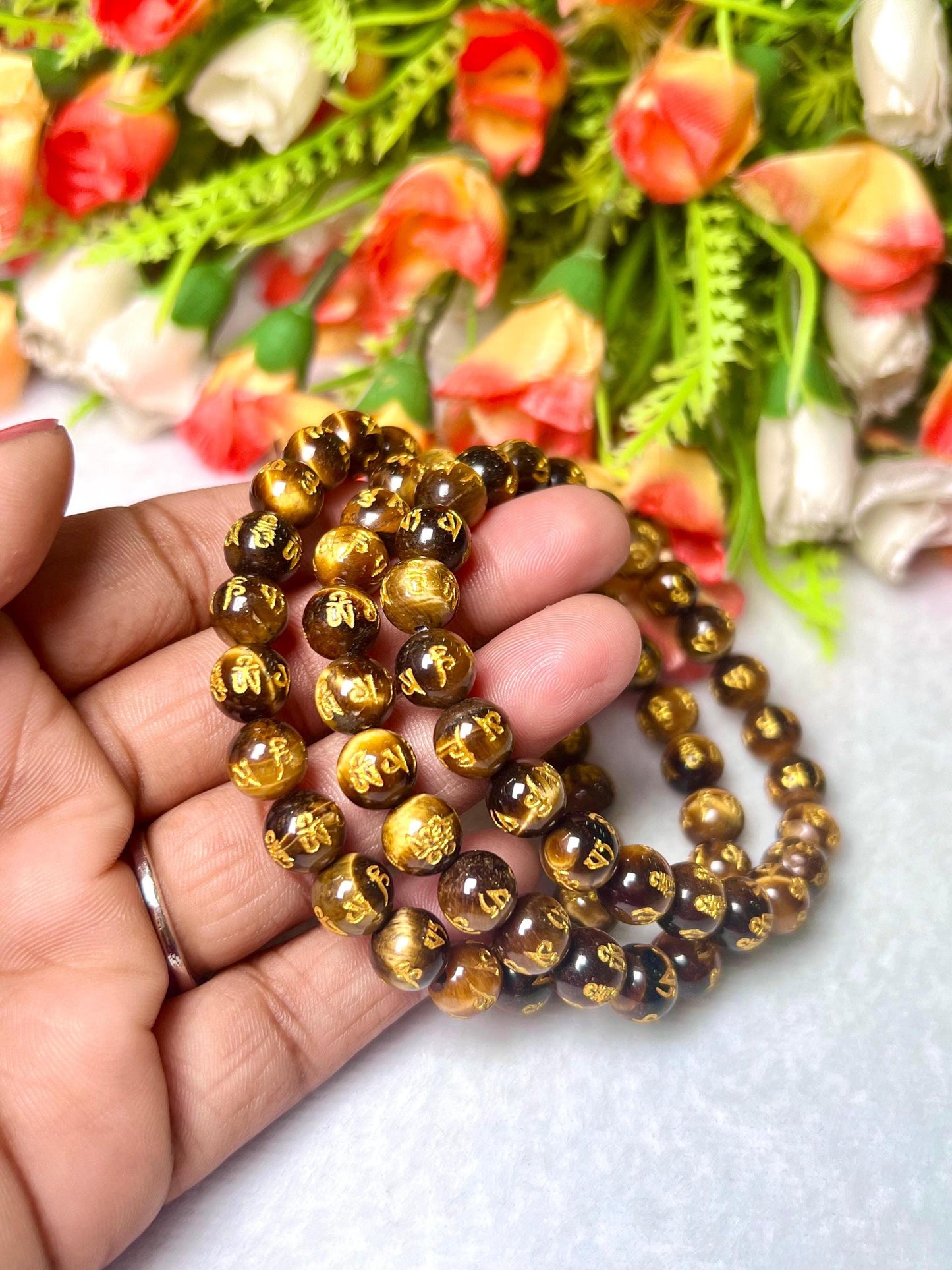 Tiger Eye Om Mani Padme Hum Stone Bracelet l Stretchable Bracelet l Unisex Bracelet l 8 MM Bracelet