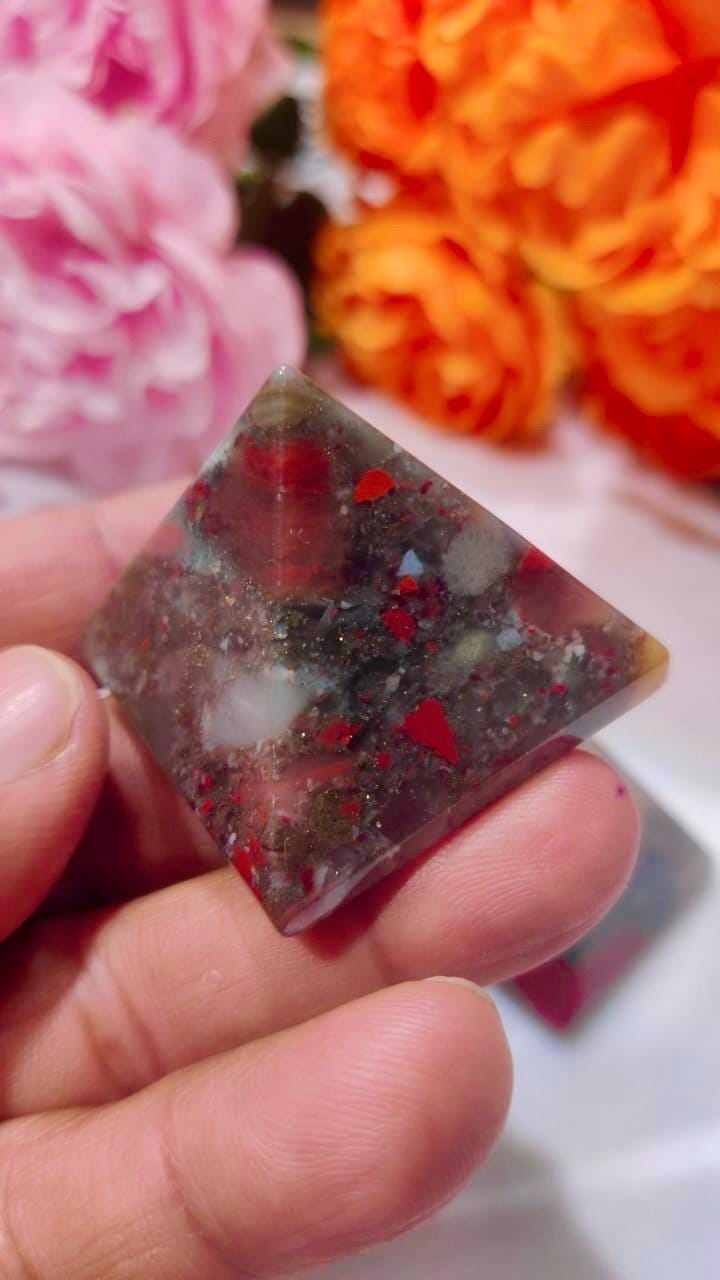 35MM African Blood Stone Gemstone Pyramid, Premium Quality 'A' Grade, Healing Crystals, Crystal Grids, Reiki