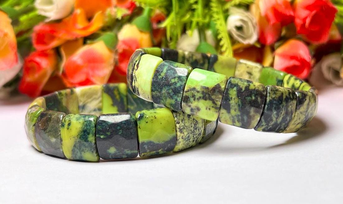 15 MM Canadian Jade Stone Bracelet l Stretchable Bracelet