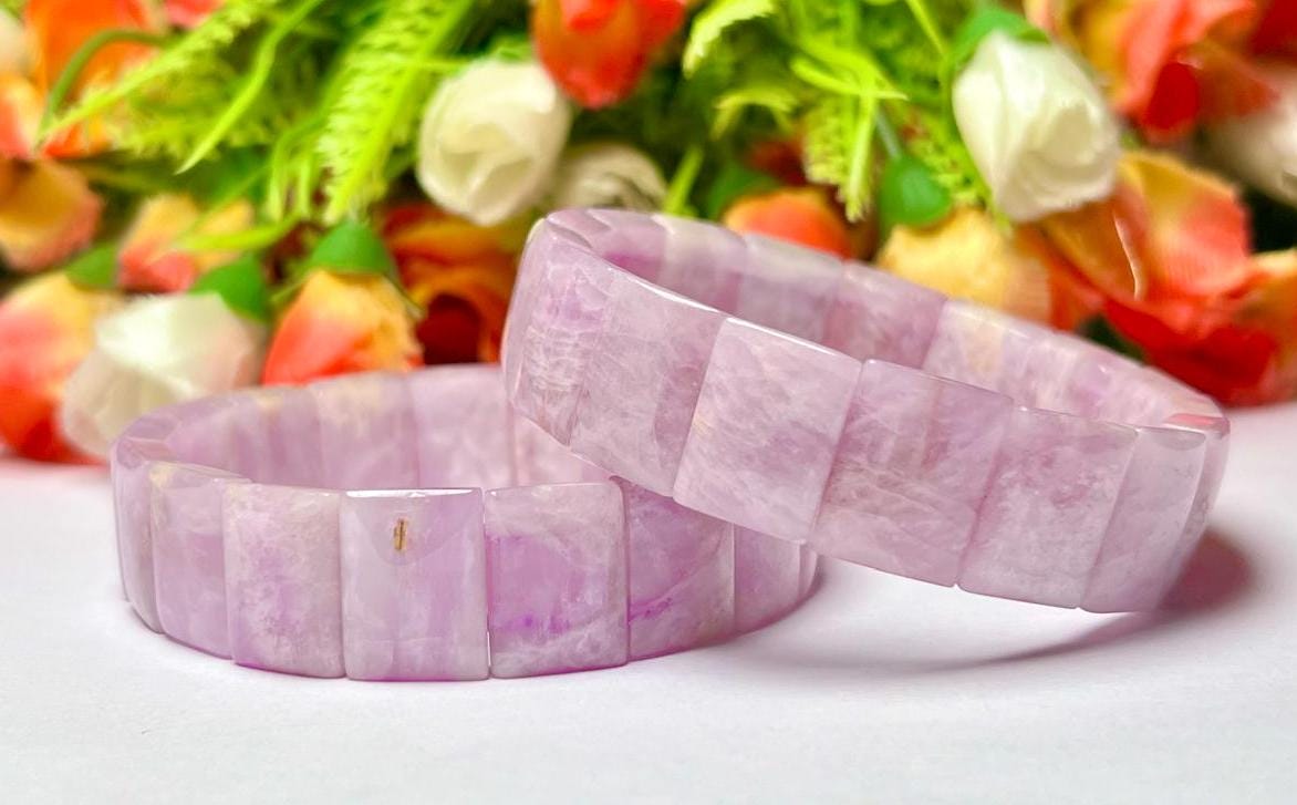 15 MM Kunzite Stone Bracelet l Stretchable Bracelet