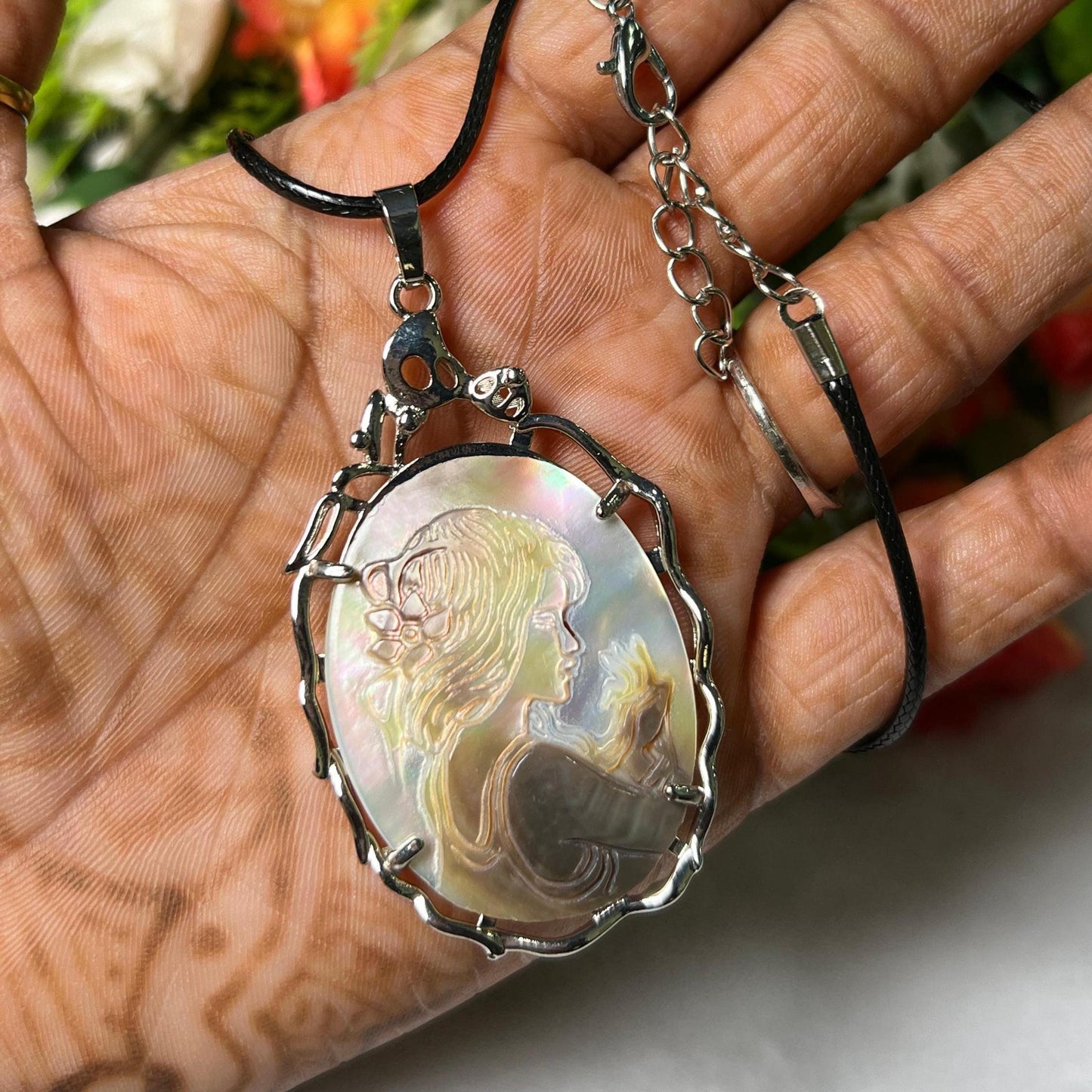 Mother of Pearl Pendant – Handmade Spiritual Jewelry for Calm & Intuition