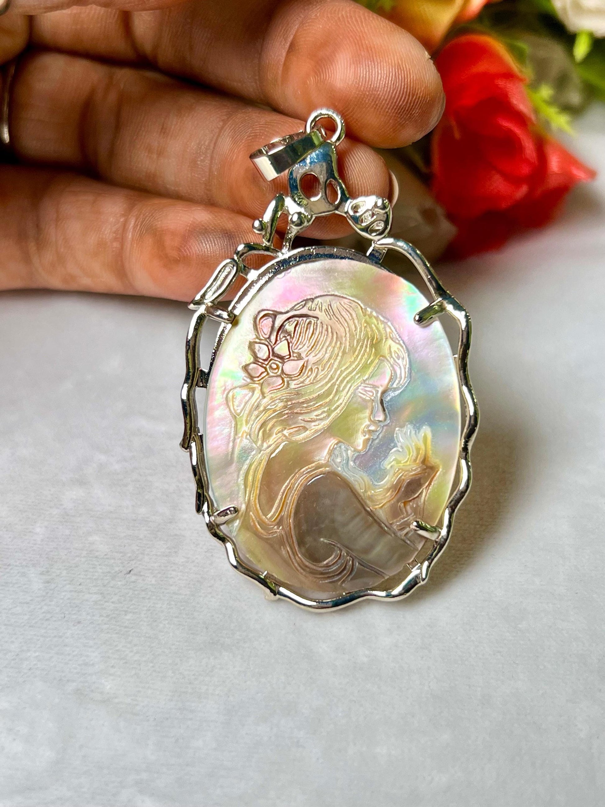 Mother of Pearl Pendant – Handmade Spiritual Jewelry for Calm & Intuition